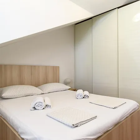 Hill Premium Апартаменты