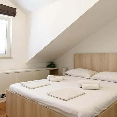 Lägenhet Hill Premium