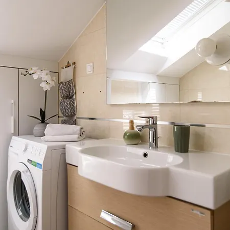 Hill Premium Апартаменты *