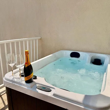 Panoramic Jacuzzi Penthouse Daire Dubrovnik